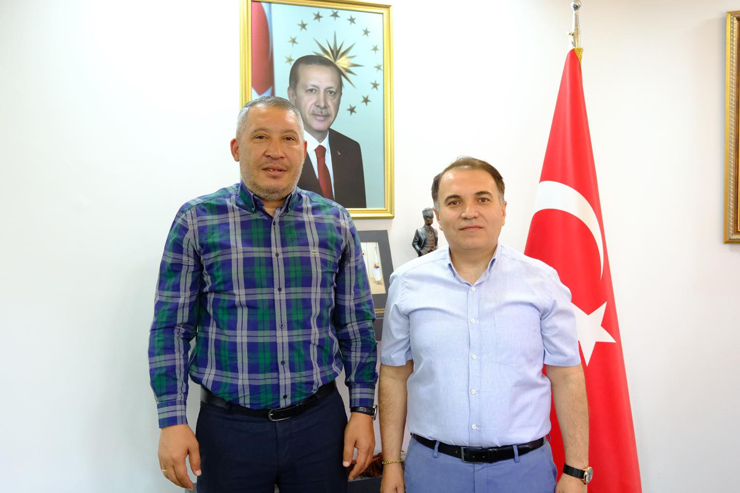 KAYMAKAMIMIZ KEMAL DURUDAN BAKANIMIZ VEYSEL TOPUYA VEDA ZYARET