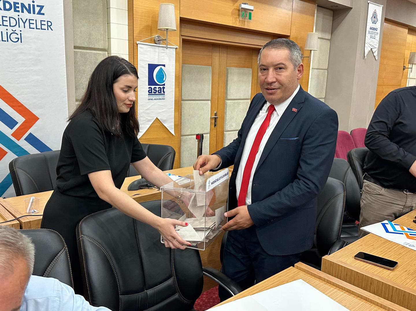 Belediye Bakanmz Veysel Topu, Akdeniz Belediyeler Birlii Meclis Toplantsna Katld