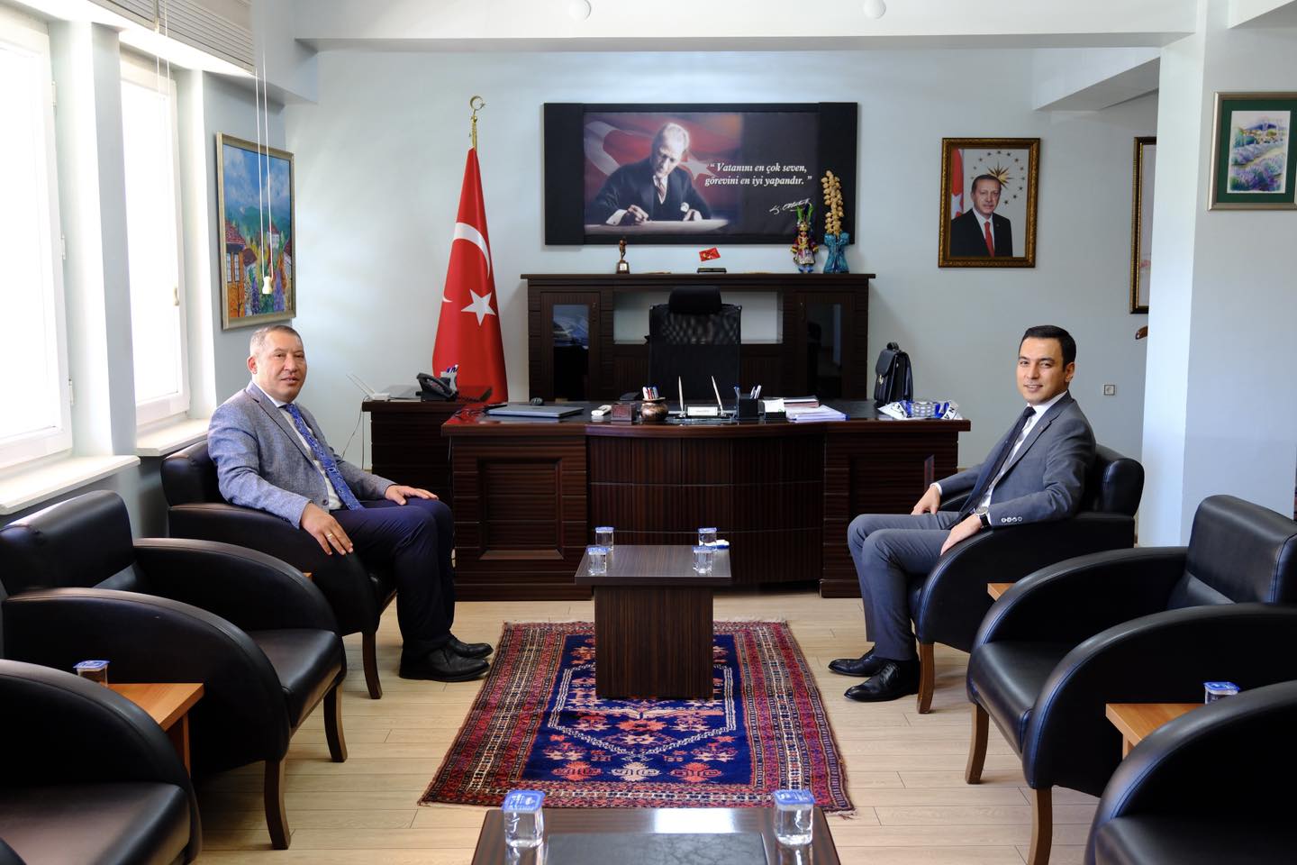 le Kaymakammz Hasan Uuza Hayrl Olsun Ziyareti