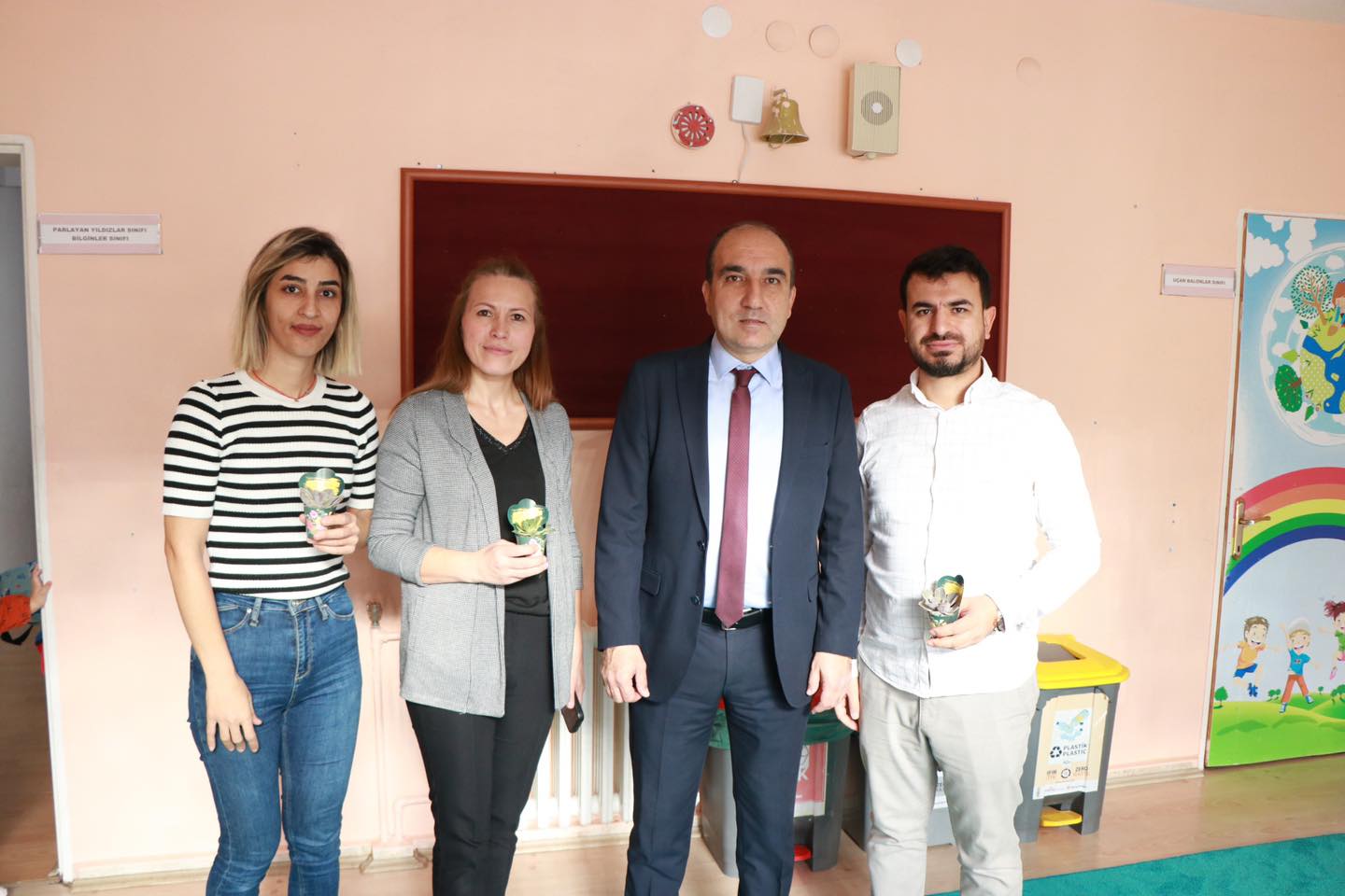 Dinar Belediyesi retmenlerimizin retmenler Gnn Kutlad